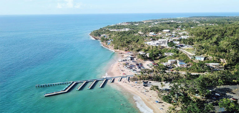 Crash Boat Beach, Aguadilla, Puerto Rico | BoricuaOnline.com