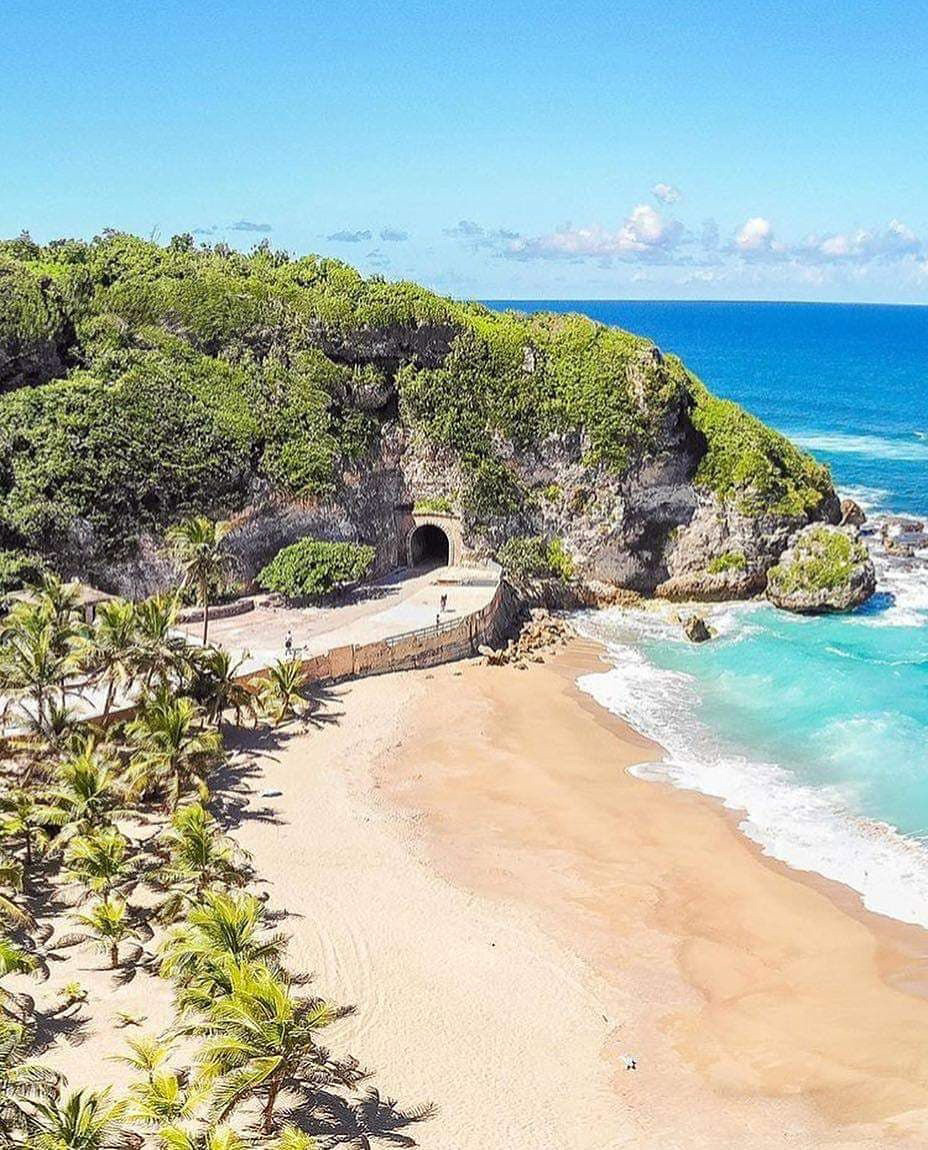 Little Beach in Quebradillas, Puerto Rico : r/tiltshift