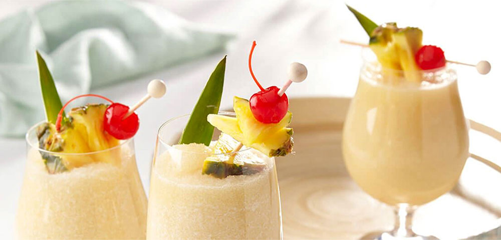 Piña Colada: The National Cocktail - Cocktails and Drinks